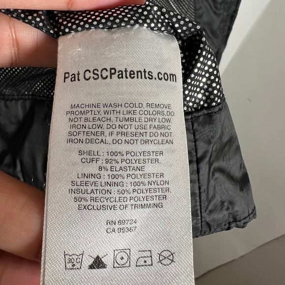 Columbia Women's Black Puffer Jacket - Picture 11 of 11